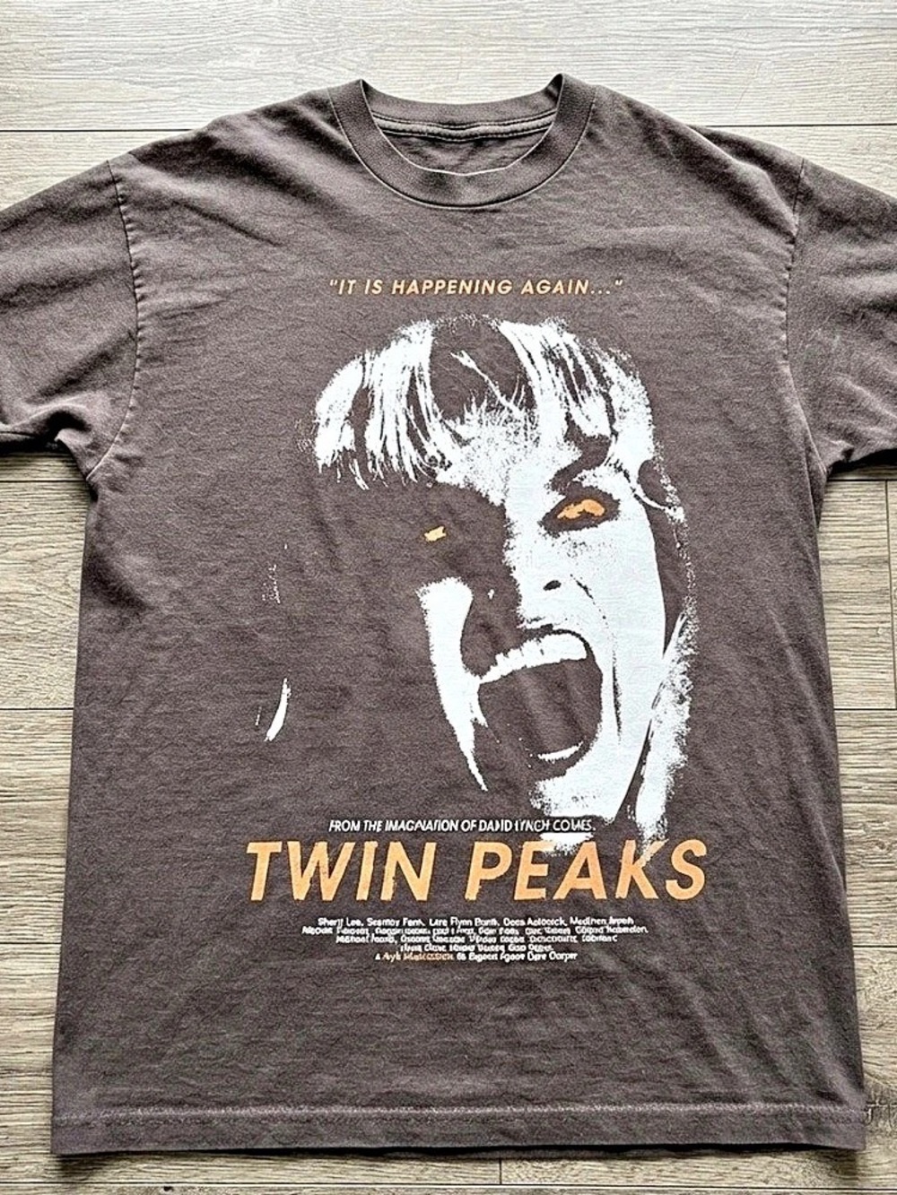 Twin Peaks Laura Palmer It Is Happening Again T-Shirt Brown